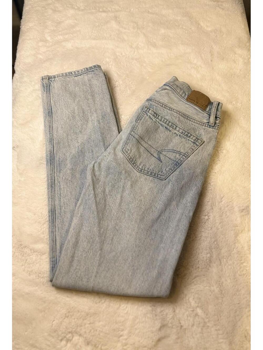 American Eagle Womens Jeans Denim 90s Straight Light Blue Wash Y2K Size 00